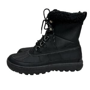 nike acg sneakerboot